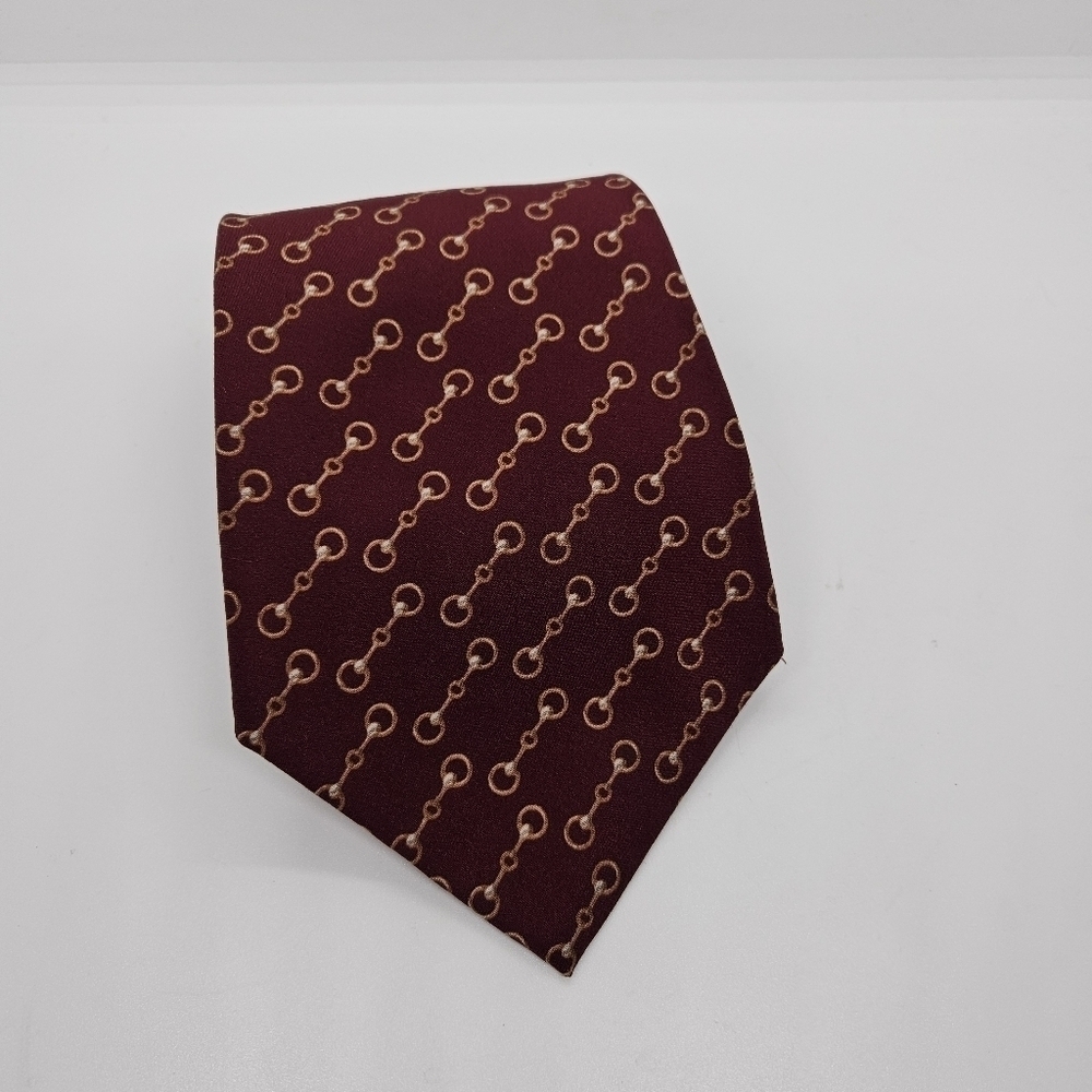 vintage Gino Pompeii maroon tie with horsebit pattern 58 inches long